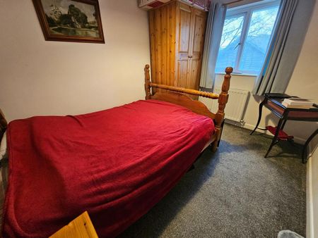 2 bedroom semi-detached house to rent - Photo 3