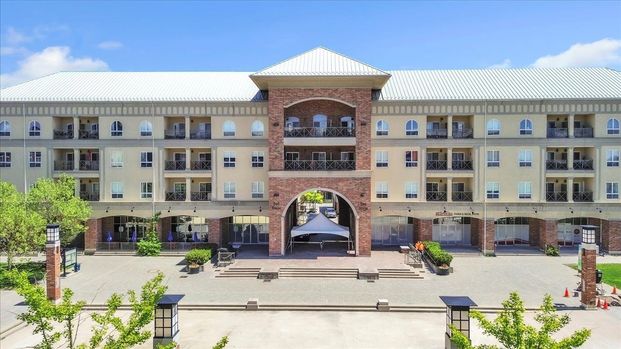 For Lease - 150 Colborne Street Unit# 302, Brantford, Ontario - Photo 1