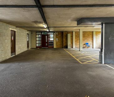 Studio to rent - Photo 6