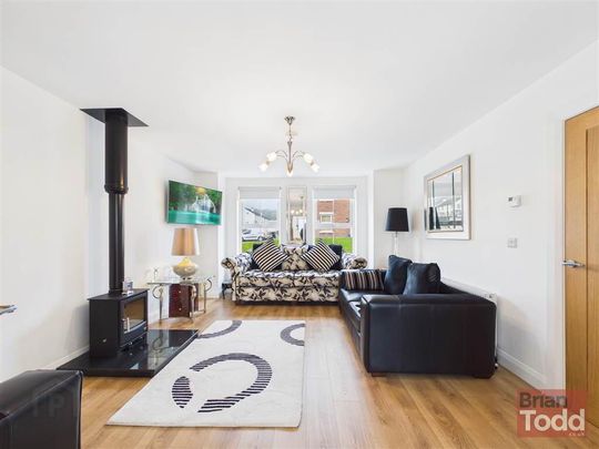The Bay Fields, Carnlough, Ballymena, BT44 0LP - Photo 1