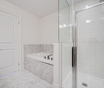 For Lease - 30 Tremoy Road, East Gwillimbury, Ontario - Photo 3