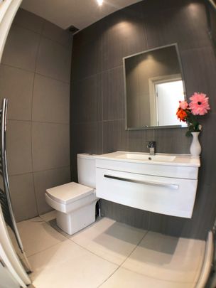 Room in a Shared House, Cedar Road, NW2 - Photo 1