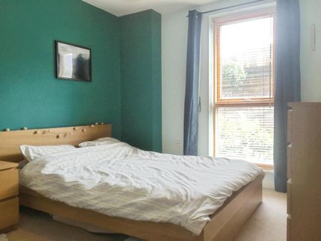 1 bedroom flat to rent - Photo 4