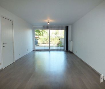 Gelijkvloerse verdieping te huur - Photo 1