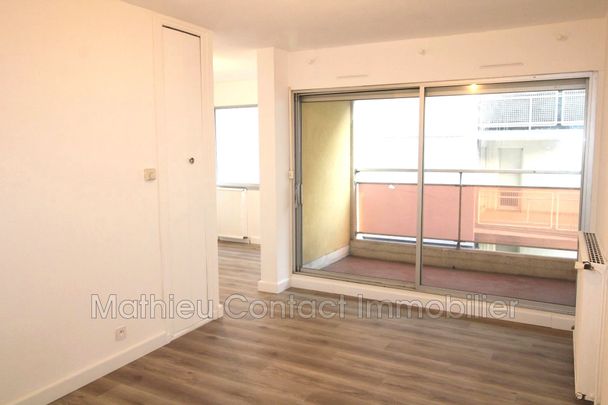 Montaury, Location appartement 1 pièce 27 m² - Photo 1