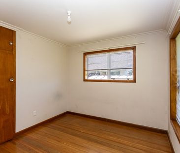 Lovely 3-bedroom family home in great school zones! - Photo 3