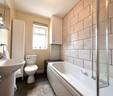 2 bedroom detached house to rent - Photo 6