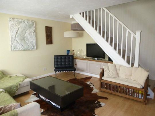 3 bedroom terraced house to rent - Photo 1