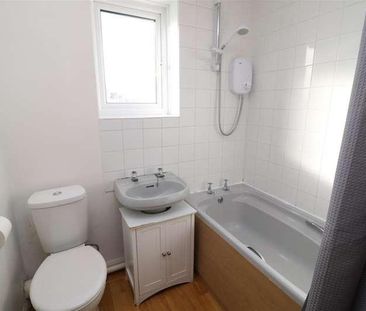 Seymour Court, Trowbridge, BA14 - Photo 3