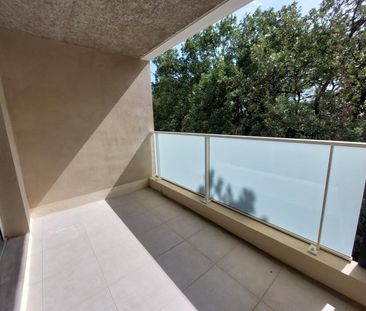 location Appartement T2 DE 41.58m² À NIMES - Photo 3