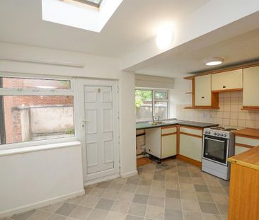 2 bedroom terraced house to rent - Photo 6