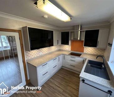 Thorpe St Andrew, NR7 - Photo 1