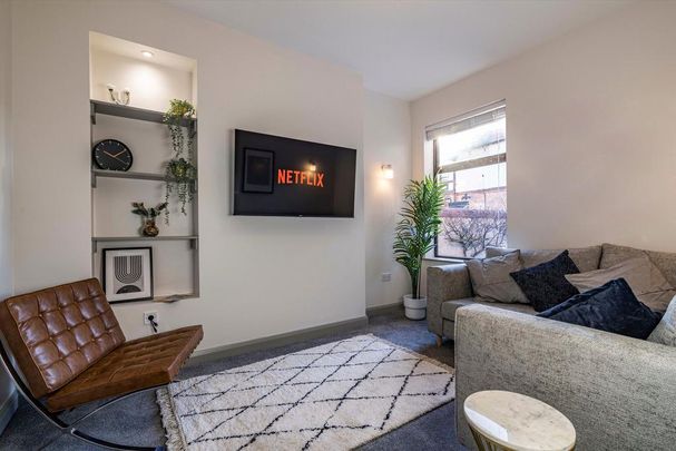 1 bedroom house of multiple occupation to rent - Photo 1