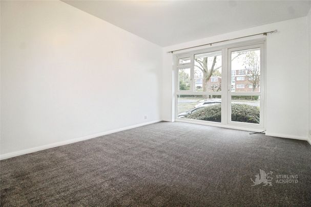 Evening Hill, Beckenham, BR3 5UH - Photo 1