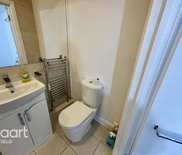 4 bedroom terraced house to rent - Photo 5