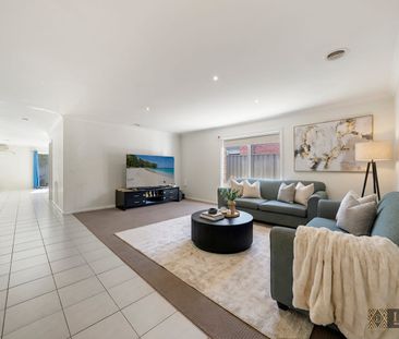 FOR LEASE - Modern & Spacious Family Home in Prime Truganina Location! - Photo 2