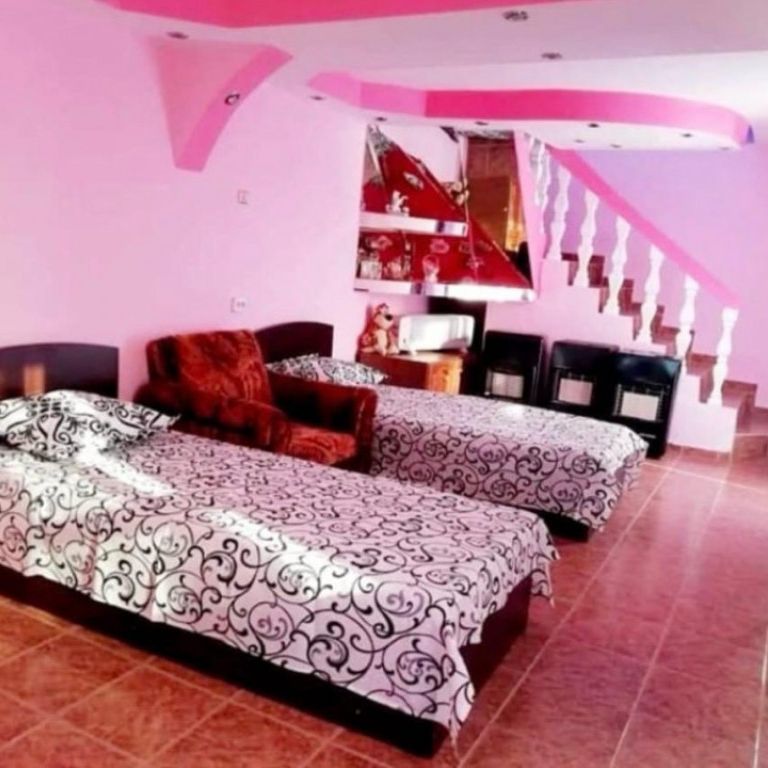 Casă individuală cu 5 camere, 108 mp, Cârcea - Fotografie 1