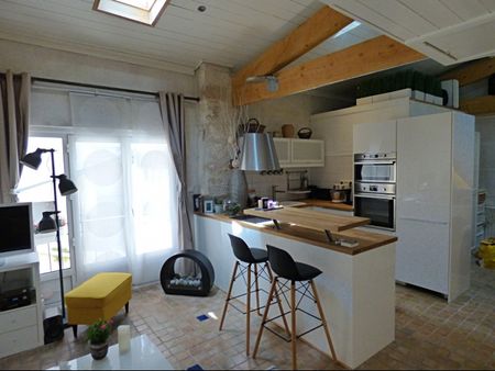 AVIGNON INTRA MUROS: Bel appartement tout équipé et climatisé - Photo 5