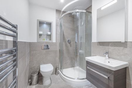 1 bedroom flat to rent - Photo 2