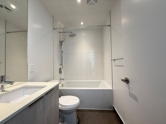 For Lease - 448 Burnhamthorpe Road Unit# 910, Mississauga, Ontario - Photo 1