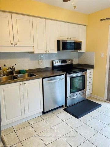 For Lease - 215 North Centre Road Unit# 5, London North, Ontario - Photo 2