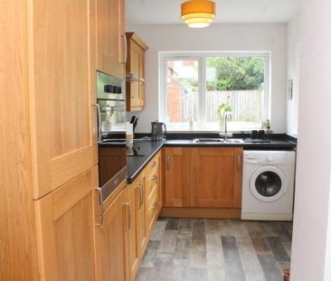 37 Irwin Crescent, Belfast, BT4 3AQ - Photo 4