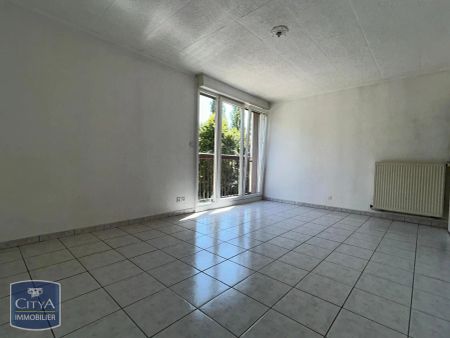 Appartement à louer 4 pièces 78.77m² - Photo 3