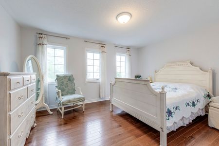 For Lease - 157 Creek Path Avenue, Oakville, Ontario - Photo 3