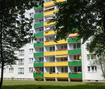 Tolle 2-Raum-Wohnung mit Balkon in begrünter Wohnlage - Photo 3