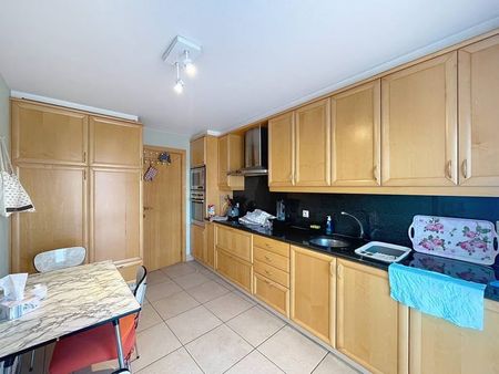 Appartement te huur - Foto 5