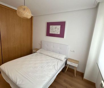 Piso de alquiler en Calle Alcalde Bravo García, 8, Tejares - Chambe... - Photo 5