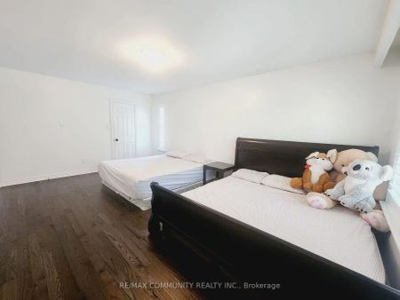 Detached Home For Lease | E9237552 - Photo 5