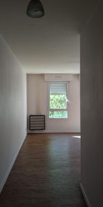 Location Appartement 1 pièce 35m² BUXEROLLES 86180 - Photo 4