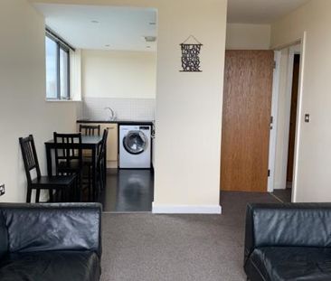 2 bedroom apartment to rent - Photo 5