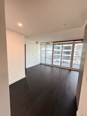 For Lease - 1 Concord Cityplace Way Unit# 4610, Toronto, Ontario - Photo 1