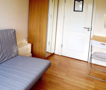Studio to rent - Photo 4