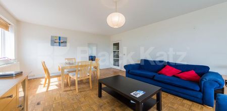 Fantastic spacious two bed mins to tube & shops - Photo 3