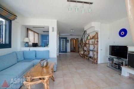Μονοκατοικία, προς ενοικίαση Παλαιά Φώκαια Κωδικός 977899 - Photo 3