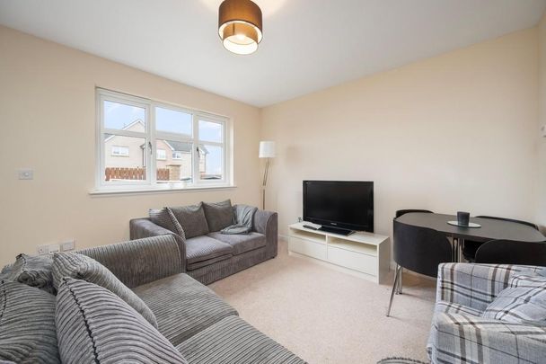 2 bedroom end of terrace house to rent - Photo 1