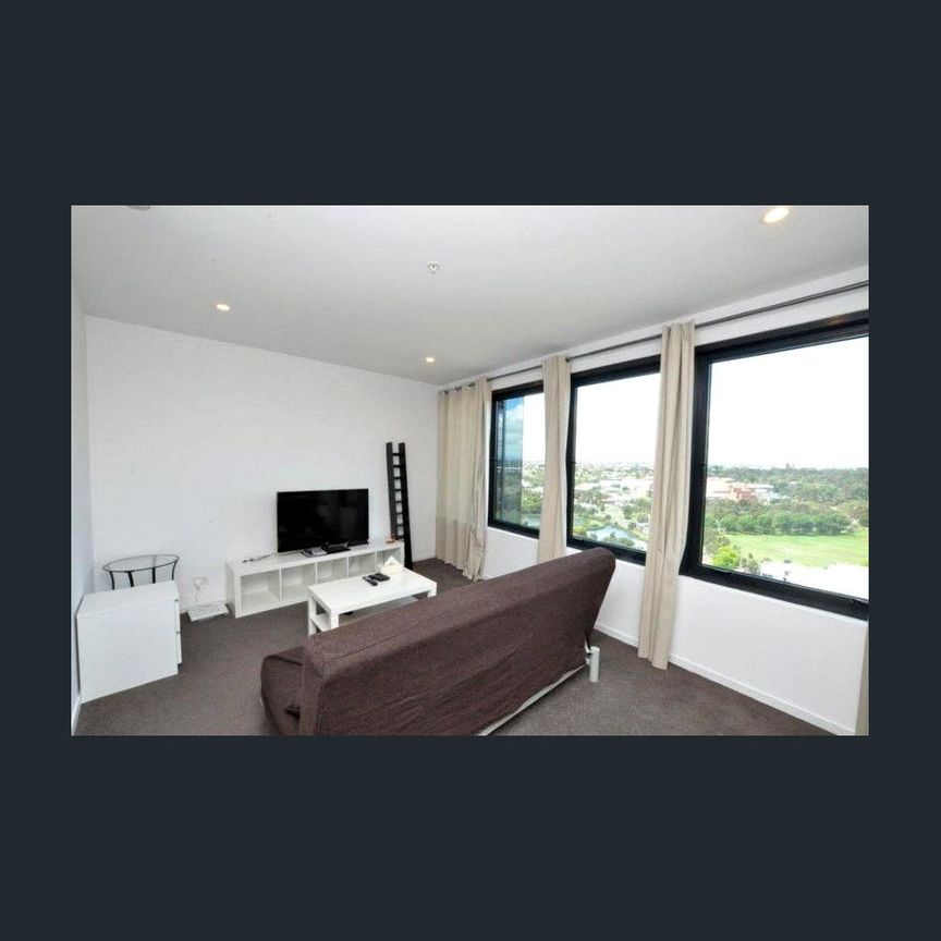 FURNISHED - Situated in the vibrant and leafy suburb of Travencore at the city fringe! - Photo 1