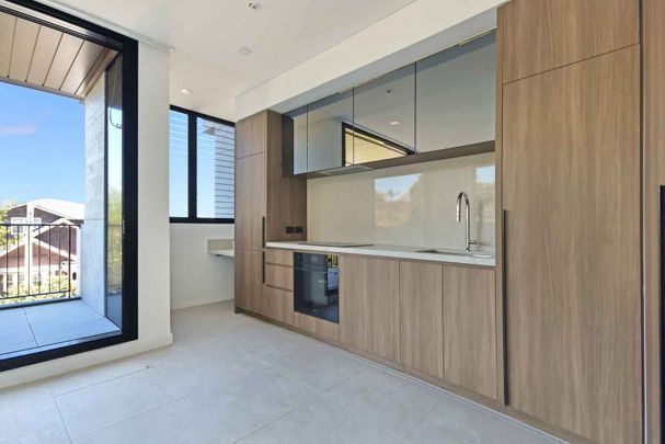 1bed/16A Llandaff Street Bondi Junction - Photo 1