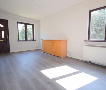 1b Windsor Mews, BT96FD, Belfast - Photo 1