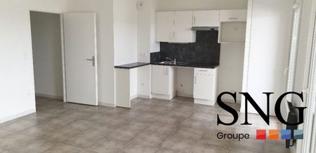 T3 AVEC TERRASSE ET PARKING - Photo 3