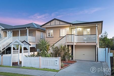 87 Albert Street, Camp Hill QLD 4152 - House For Rent | Domain - Photo 2