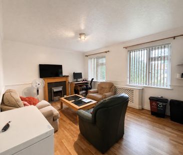 2 bedroom maisonette to rent - Photo 1