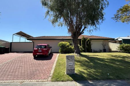 4 x 2 Spacious family home in sought after Eaton - Photo 3