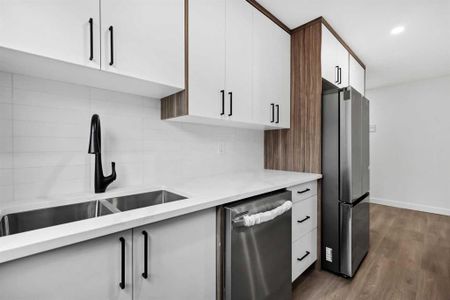 407, 110 24 Avenue SW - 1 - Photo 2
