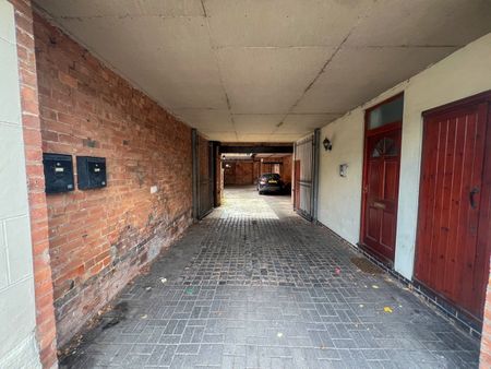 1 Bed Flat, Walnut Street, LE2 - Photo 2