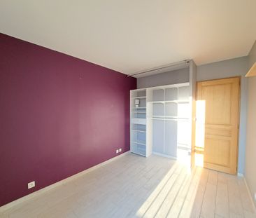 Location Appartement 2 pièces 47m² TROYES 10000 - Photo 2