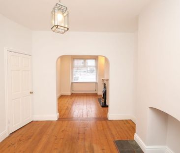 3 bedroom end of terrace house to rent - Photo 3